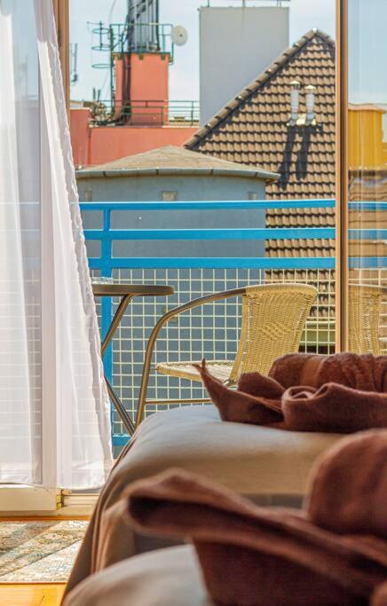 Roomy Apartment 80Sqm At City Center Free Parking Space, Ac & Balcony Budapest Exterior photo